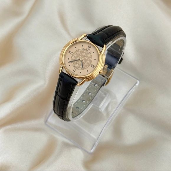 AUTHENTIC VINTAGE DIOR BLACK LEATHER WATCH - Picture 1 of 7